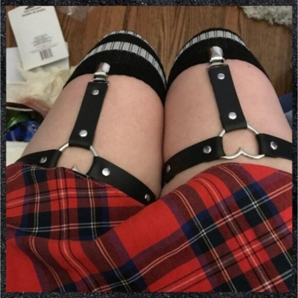 Orange Studded Open Heart Leather Thigh Garter Harness Pair Set - Picture 3 of 14